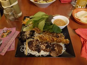 les fameuses brochettes ! Elles sont juste incroyables  at La Palanche d'Aulac in Paris