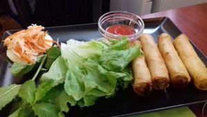 Lumpia, 6€, delicious at La Palanche d'Aulac in Paris