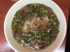 Noodles and vegetables at La Palanche d'Aulac in Paris