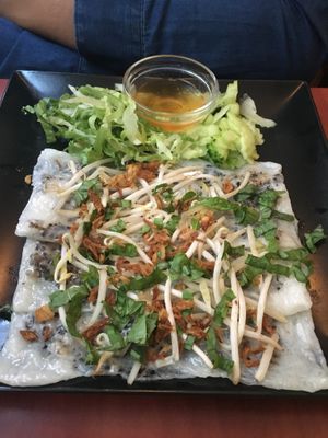 Rice pancakes at La Palanche d'Aulac in Paris