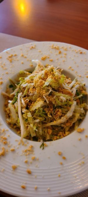 Vietnamese salad at La Palanche d'Aulac in Paris