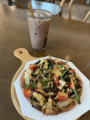   at Around Green - 어라운드 그린 in Seoul