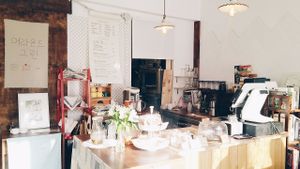 Interior at Around Green - 어라운드 그린 in Seoul