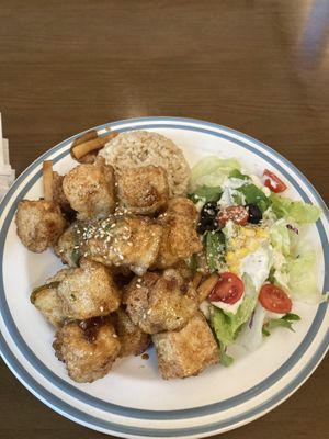   at Around Green - 어라운드 그린 in Seoul