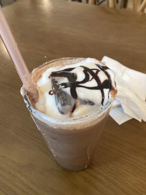   at Around Green - 어라운드 그린 in Seoul