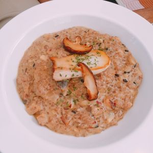 버섯 크림 리조또💚 (Mushroom cream risotto) at Around Green - 어라운드 그린 in Seoul