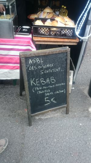 "A Vegan Sunday #2" in Liège at Les Oiseaux s'entetent in Liege