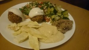 Main dish at Les Oiseaux s'entetent in Liege