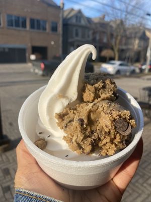 Vegan vanilla gelato with v+gf cookie dough   at Chil Organic Frozen Yogurt Bar in London