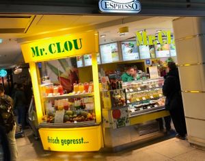 store front (inside of train station) at Mr. Clou in Hannover