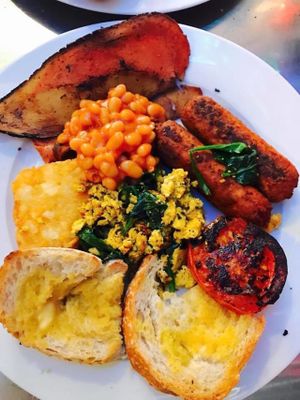 Vegan Fry Up
Vegan bacon, vegan sausages, tomatoes, scrambled tofu with spinach, hash browns, baked beans and toast at The Sound Lounge in South West London