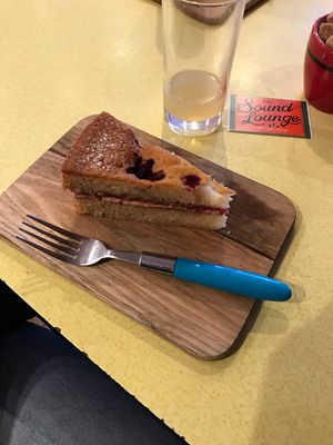Cakkkeeeeee, really good at The Sound Lounge in South West London