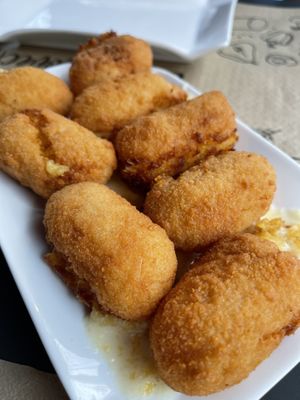 Croquetas veganas de calabaza  at Restaurante Goikar in Bilbao