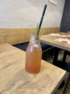 Homemade lemonade. Flavour of the day was grapefruit with sparkling water. 10 zł at Mihiderka - Józefa in Krakow