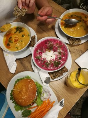 Burger was very good for my meat-eating sister at Mihiderka - Józefa in Krakow