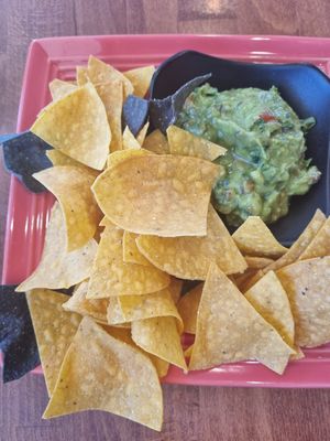 Nachos at The Grain Cafe in Long Beach