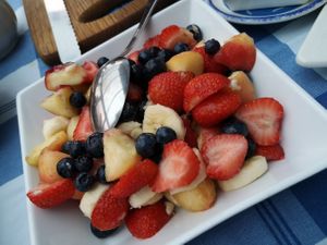 Breakfast fruit served each morning at Bleujennow in Penzance
