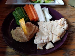 Pitta lemon houmous and veg at El Centro in Kota Kinabalu