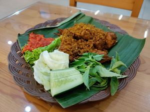 Vegan chicken at Alpukat Bistro in Jakarta