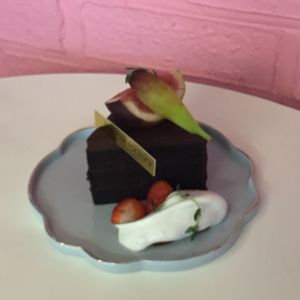 Loved the presentation for this chocolate avocado cake.  at The Nilk Factory - 더닐크팩토리 in Seoul