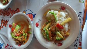 Veg Stir Fry at Vegetarian Time in Koh Samui