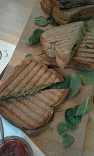 vegan pesto, avocado, spinach sandwich at Koffiebar Sowieso in Breda