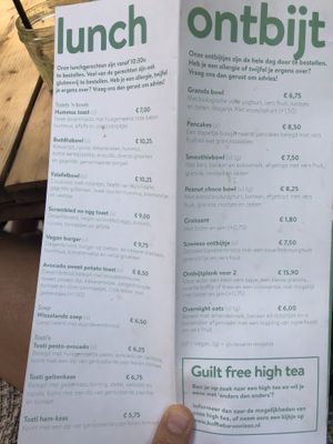 Menu (in Dutch) at Koffiebar Sowieso in Breda