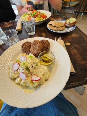  at Cafe Kosmos in Odense