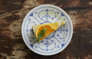 Glutenfri plant based orange cake 🍰 at Cafe Kosmos in Odense