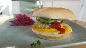 spicy tuna burger at Green Table Cafe in Los Angeles