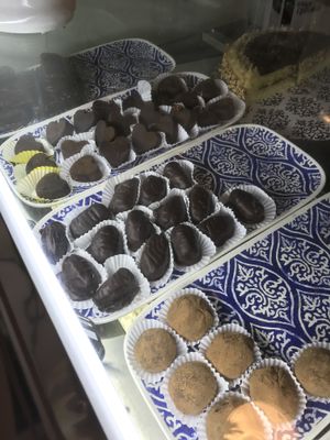 Desserts at Green Table Cafe in Los Angeles