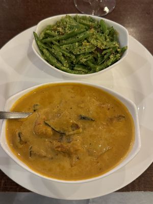 Peanut/coconut aubergine curry (out of this world!!!) with a delicious side of green beans fried with spices and coconut shavings  at Anjanaas in North West London