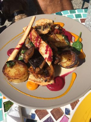 Mushrooms and spuds on toast at Coffee Whole in Berkeley Vale