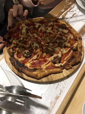 Chilly vegan pizza at Black Kale in Ostrava