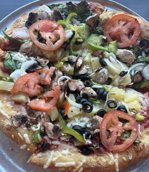 vegan veg out + pineapple! at Mellow Mushroom in St Louis