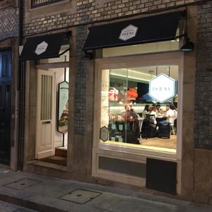 outside  at DeGema Hamburgueria in Porto