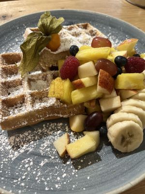 Vanilla waffles with fruit   at Green Leaf Cafe in Erding