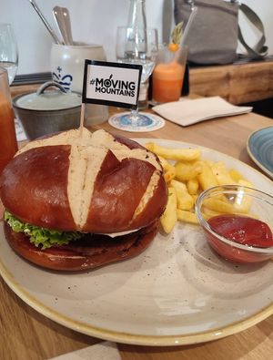  at Green Leaf Cafe in Erding