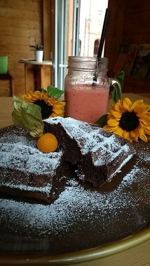 sehr lecker! at Green Leaf Cafe in Erding