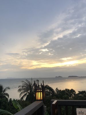 Evening dinner at Cafe 2401 in Koh Phangan