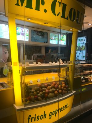 Main at Mr Clou - Hauptbahnhof in Frankfurt