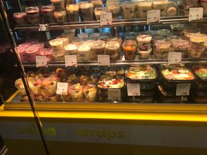 Fruits at Mr Clou - Hauptbahnhof in Frankfurt