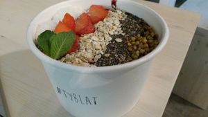 Bowl at Greentrees The Juicery - Lorettostrasse in Dusseldorf