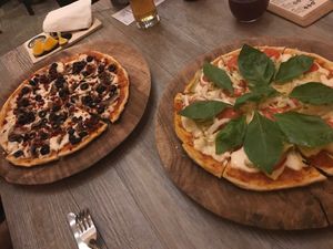 Both completely vegan 🥰 at La Matatena Pizzeria in Oaxaca