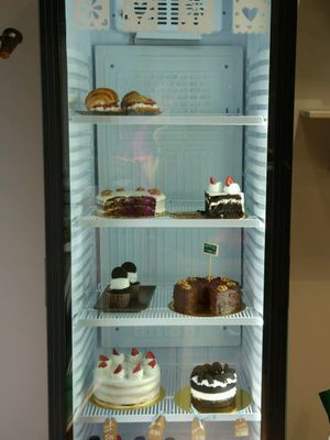 tartas veganas at Alice in Wonder Pie in Santiago De Compostela