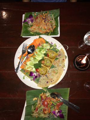 great Thai humus style  at Be Cosy Rest formerly Blue Lagoon - Maybe closed in Koh Chang