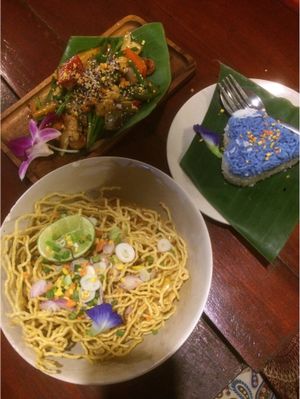 Tofu Kao San (crispy noodles w/ yellow curry), Vegetable cashew stir fry, rice at Be Cosy Rest formerly Blue Lagoon - Maybe closed in Koh Chang