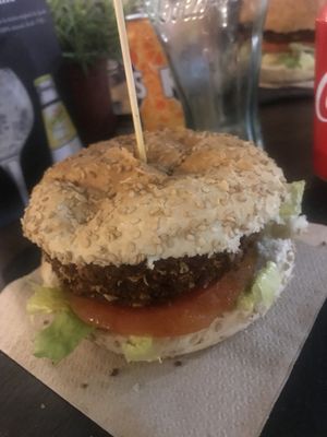 Vegan burger at No T'ho Perdis in Tossa De Mar