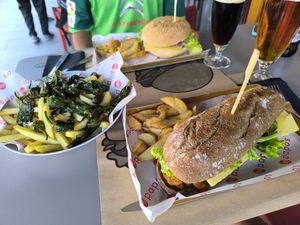 Salvaje y giorgios veggie at Papo's in Vigo