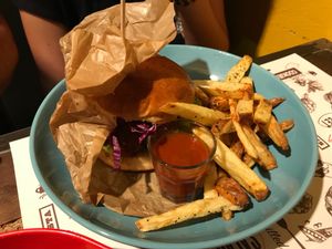 Hambúrguer de feijão preto at Marta's Veggie Fusion in Split